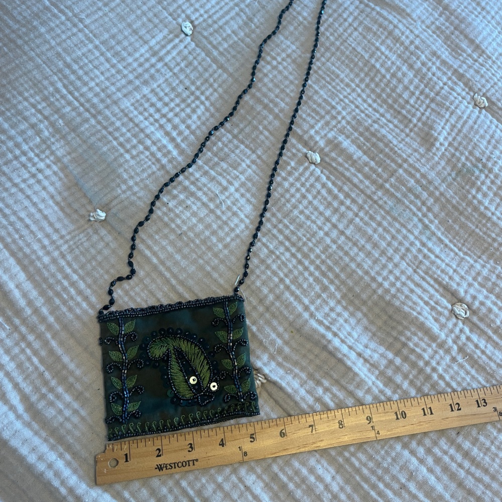 Evening bag | Green | Beaded | Vintage | Moyna Brand